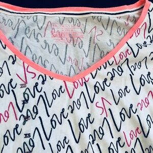 NEW Victoria’s Secret * Sleep Shirt * LOVE VS Logo * Sleepwear Gown Top XS